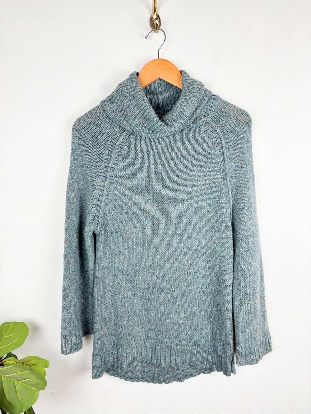 Leo & Sage Blue Merino Wool Cowl Neck Sweater Sz XS